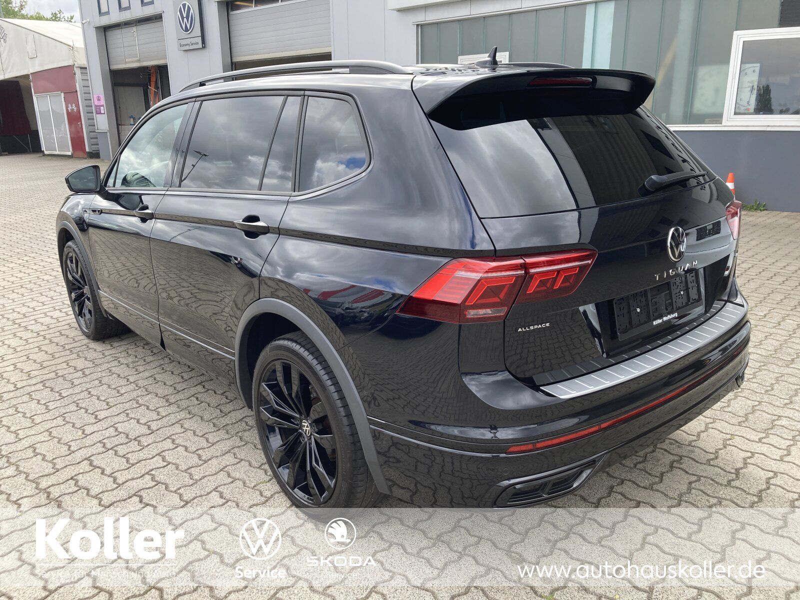 Volkswagen Tiguan Allspace 2.0 TDI DSG 4M R-Line Leder Pano