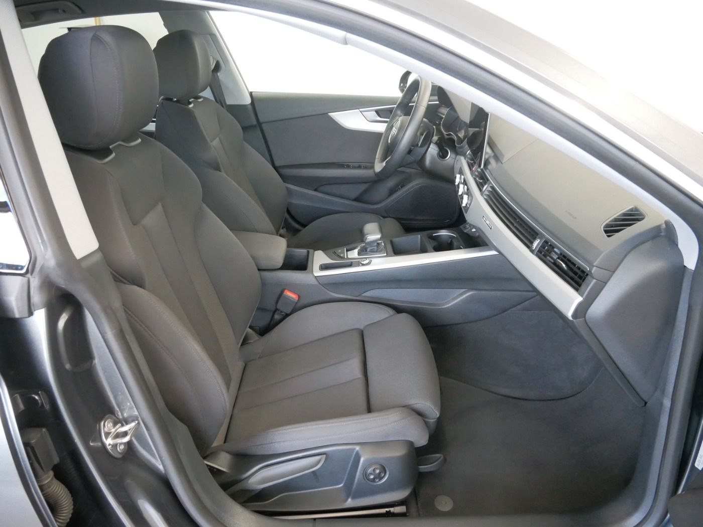 Audi A5 Sportback 40 TDI quattro S line S tro. LED AH