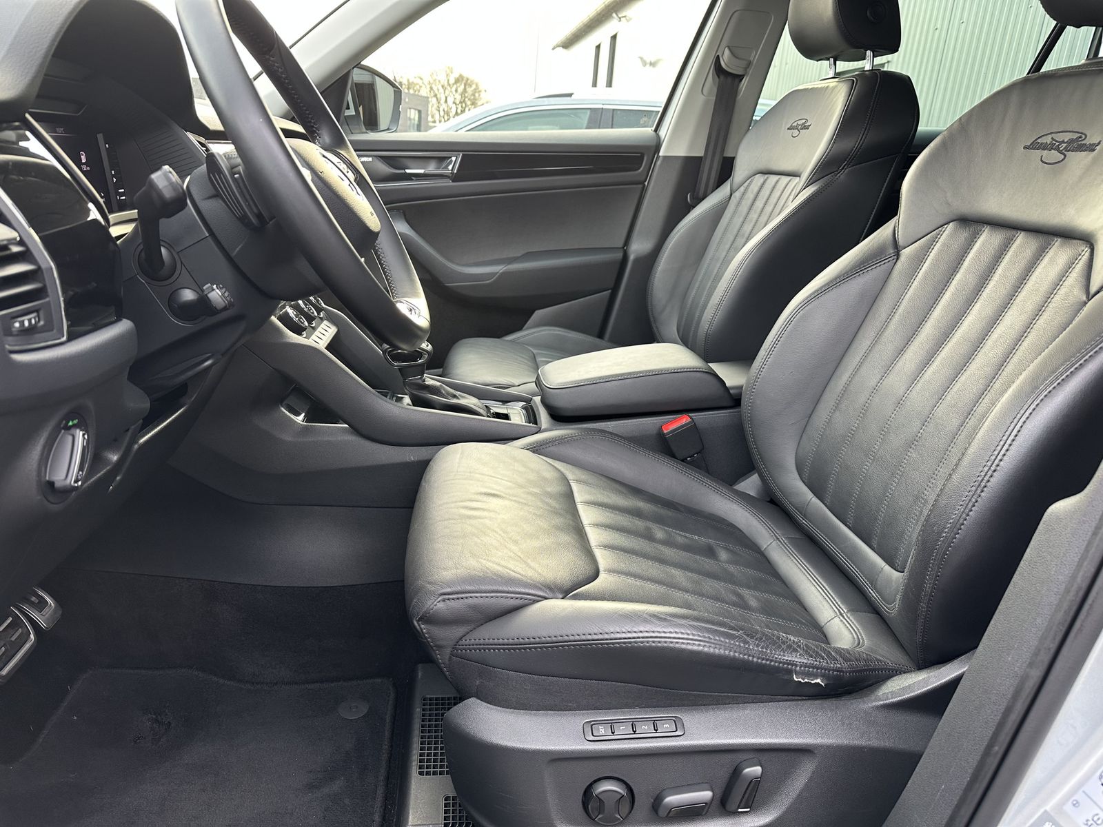 Skoda Kodiaq 2.0 TDI DSG 4x4 L&K NAV+LED+AHK+360°+SHZ