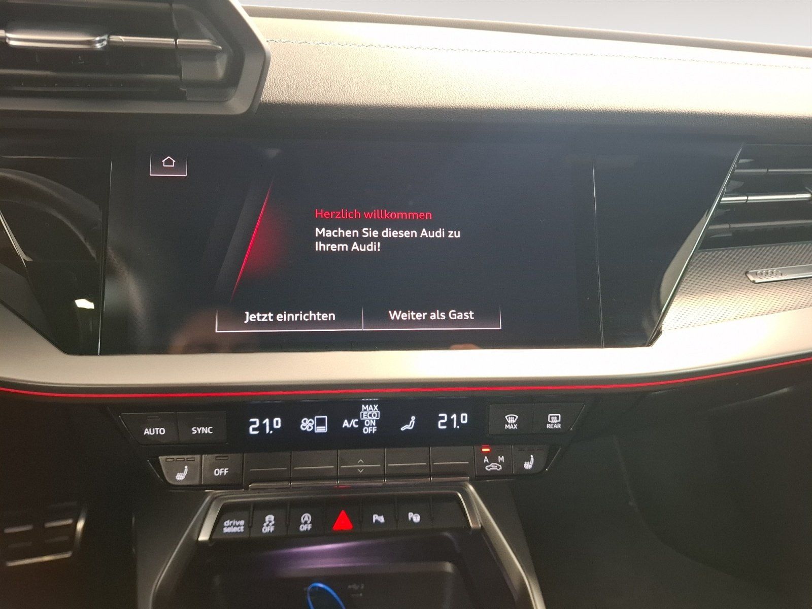 Audi A3 Sportback 35 TFSI S-Line LED LM SHZ Tempo