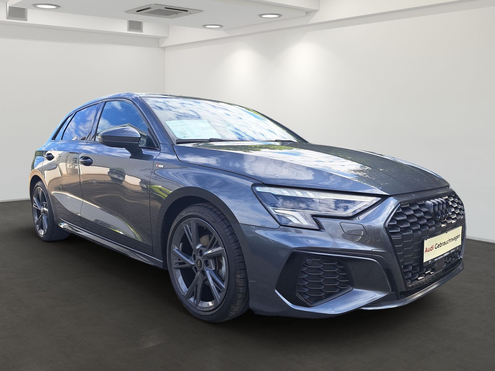 Audi A3 SPORTBACK S-LINE 35TFSI S-TRONIC - Samsaru's Car Outlet
