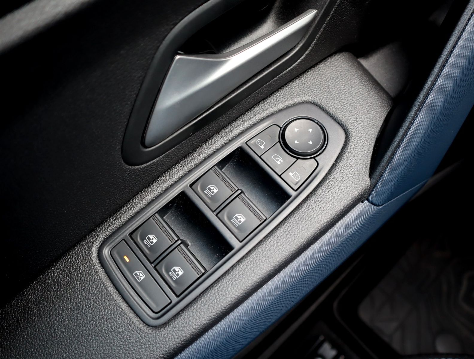Dacia Duster III Hybrid 140 Journey - Samsaru's Car Outlet