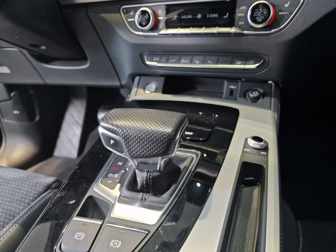 Audi Q5 55 TFSI e quattro S-line S-tronic Navi+ B&O
