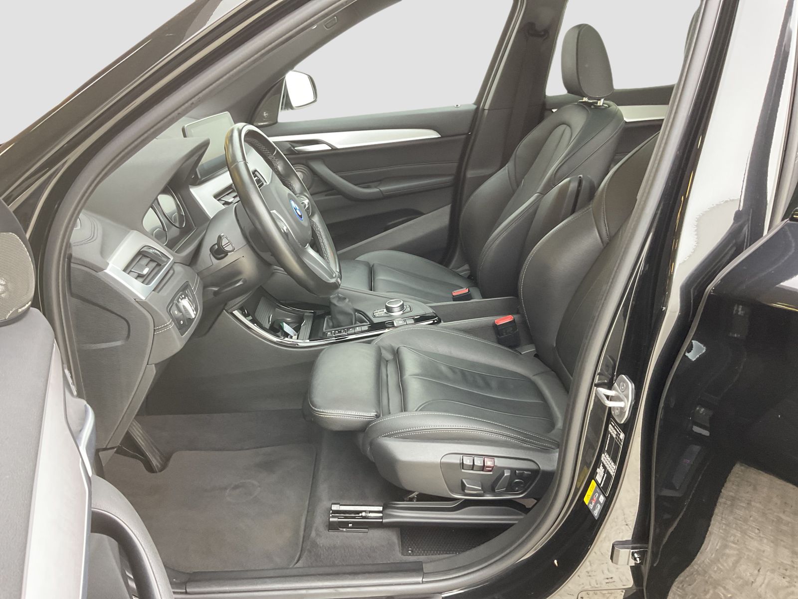 BMW X1 xDrive25e M Sport - Samsaru's Car Outlet