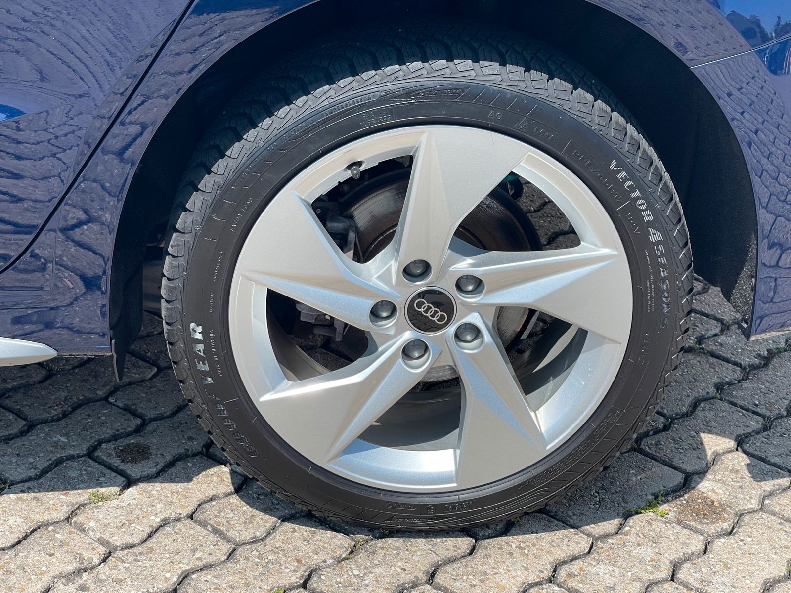Audi A3 Sportback S line 40TFSIe S tronic - Samsaru's Car Outlet