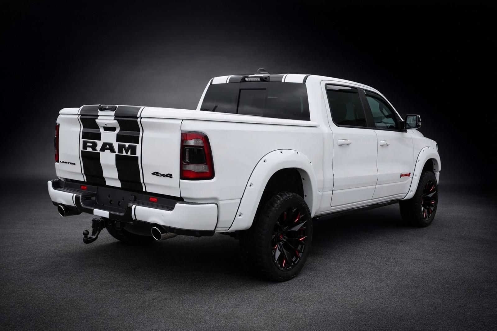 Dodge RAM 1500 4x4 CREW CAB*LIMITED*RED EDITION*LUFT*