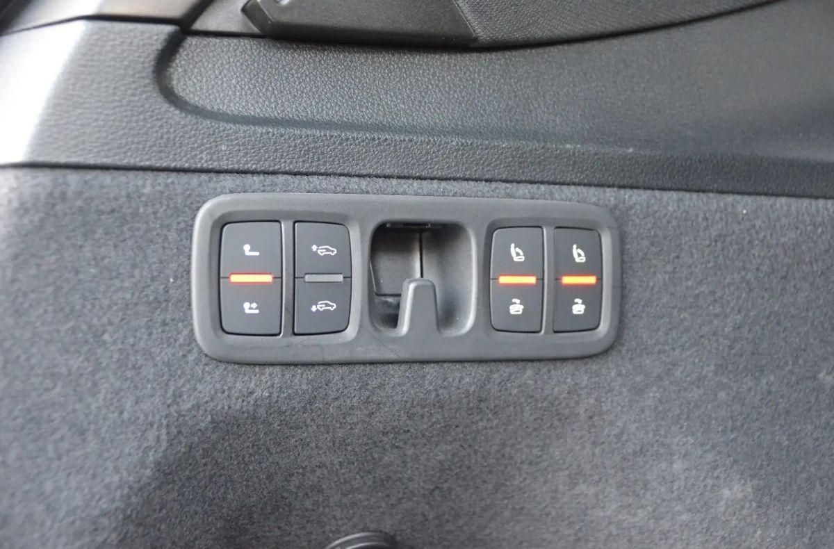 Audi Q7 50 TDI S line STNDHZ 7SITZ PANO AHK B&O LASER