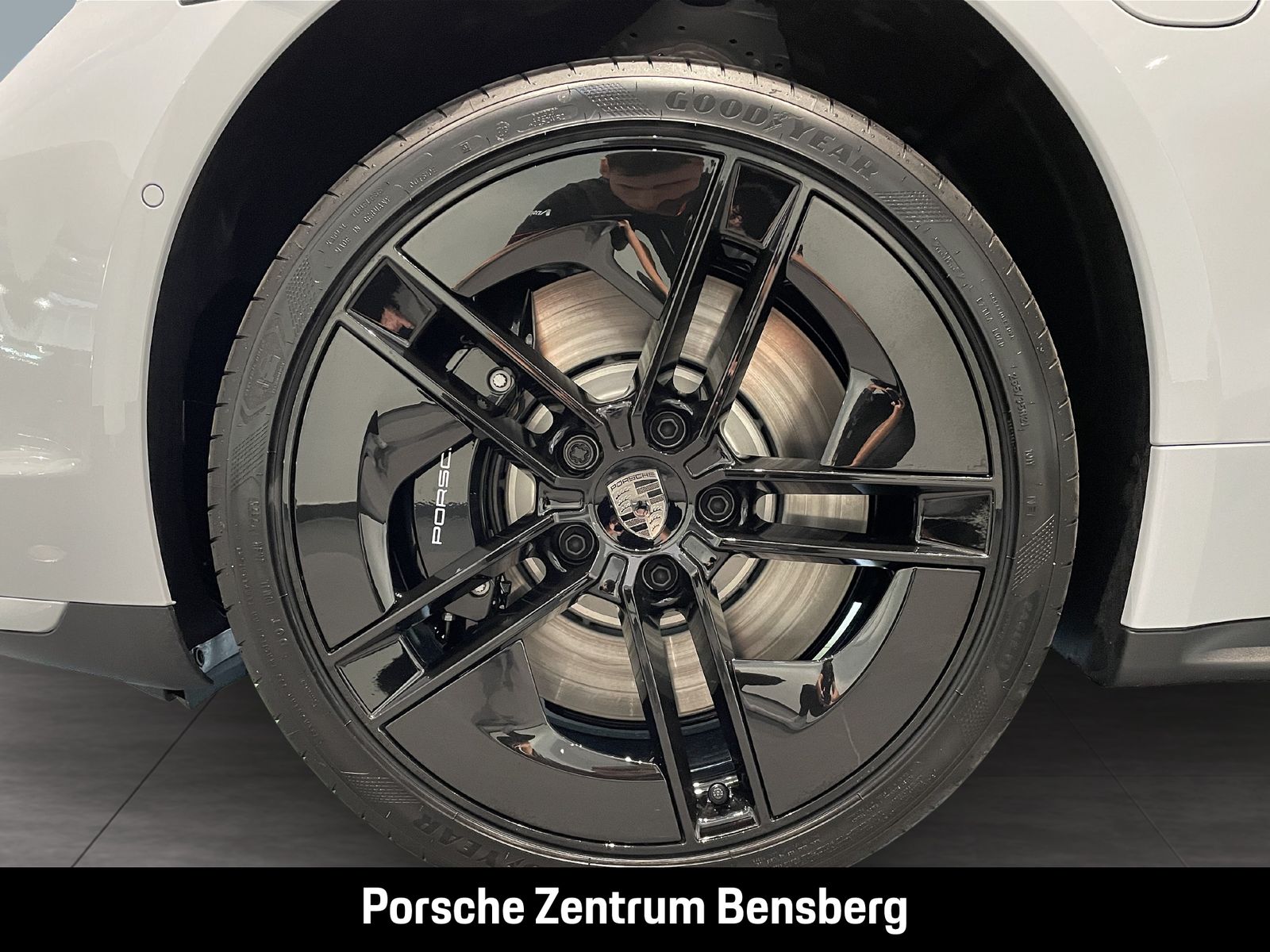 Porsche Taycan Turbo