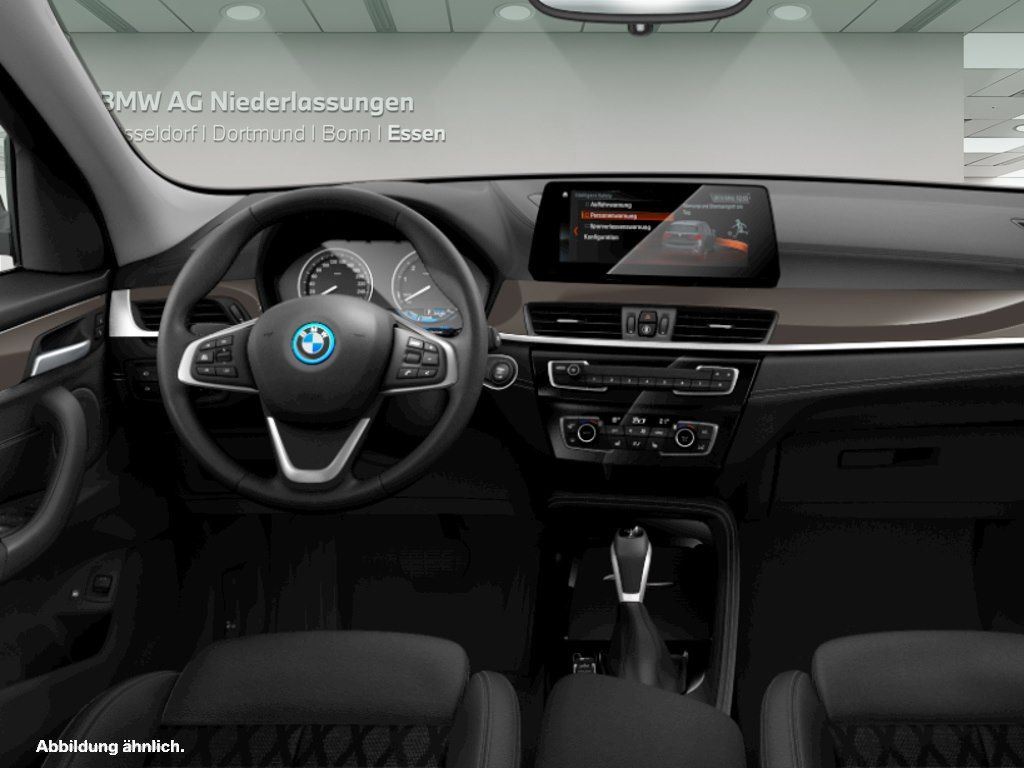 BMW X1 xDrive25e - Samsaru's Car Outlet