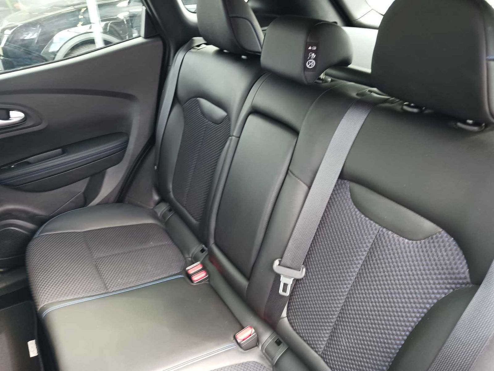 Renault Kadjar LIMITED - Samsaru's Car Outlet