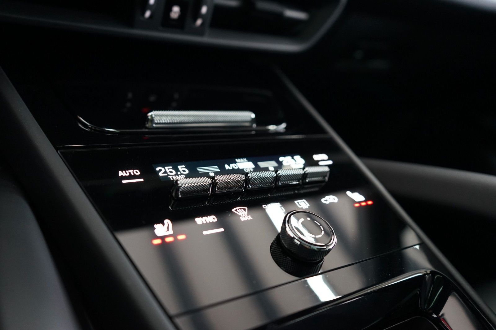 Porsche Cayenne E-Hybrid/P-Display/HAL/HD/14W/INNO/360°