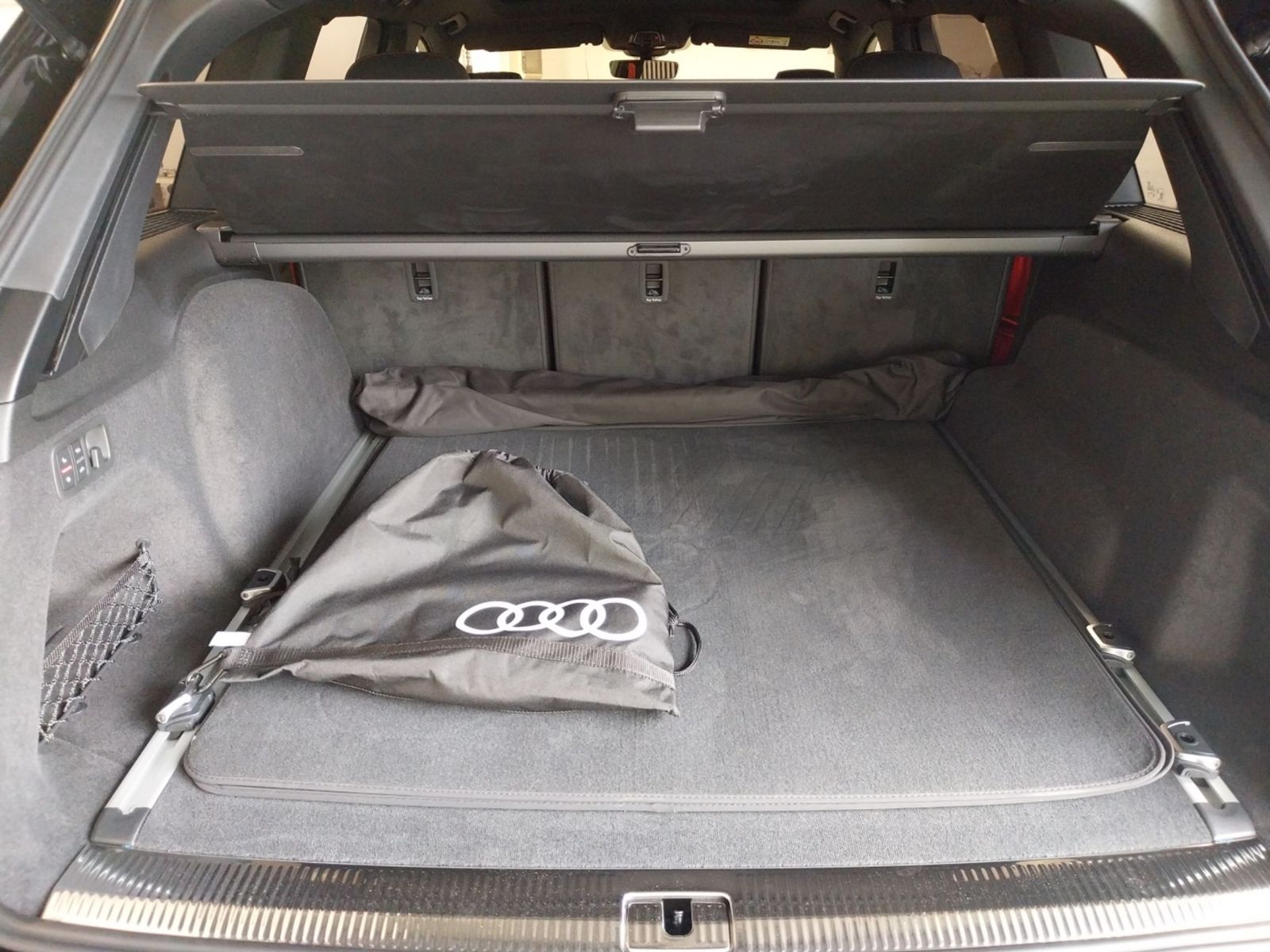 Audi Q7 60 TFSI e Quattro Tiptronic S-Line HeadUp