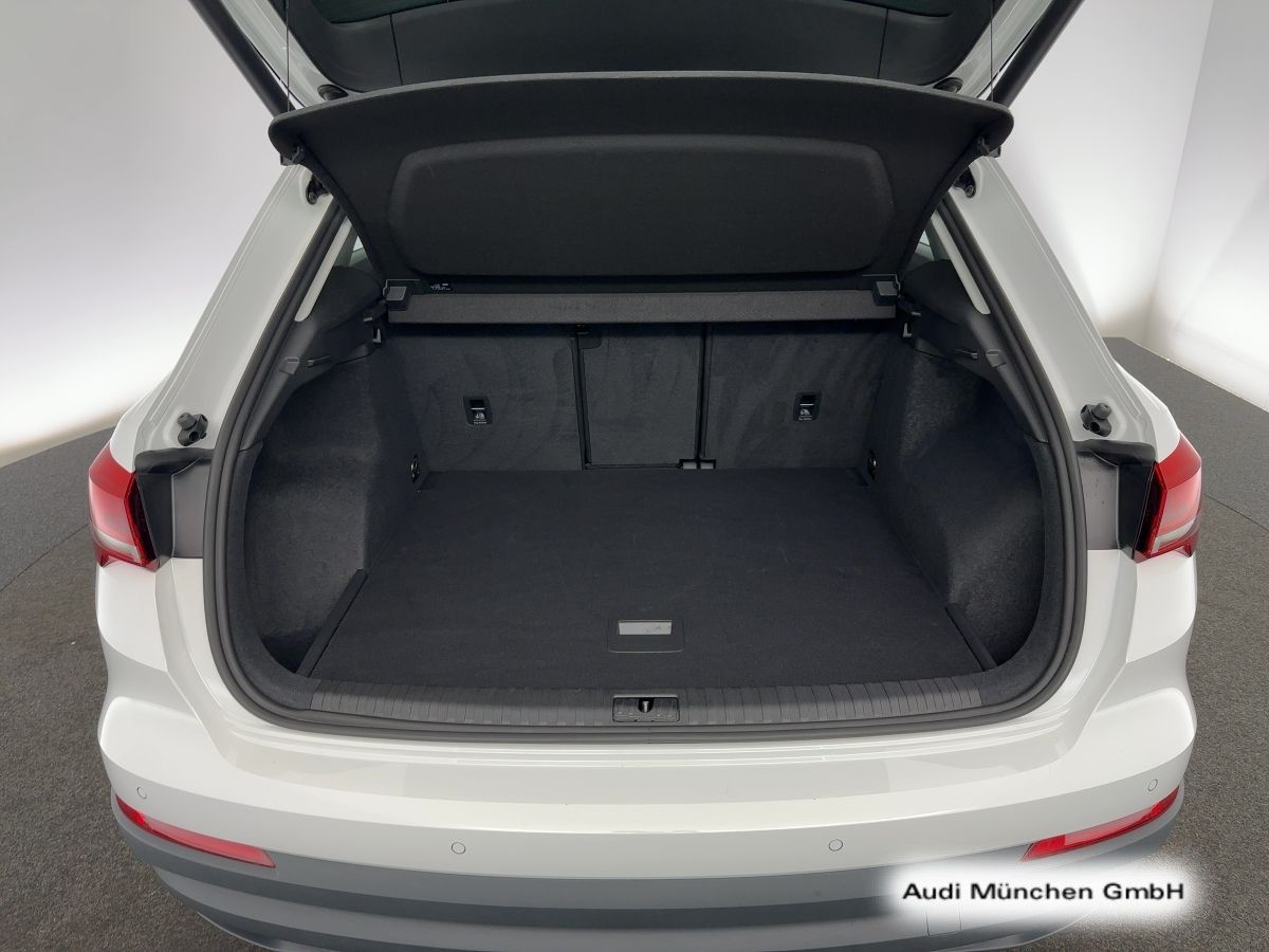 Audi Q3 40 TDI qu. S tronic - Samsaru's Car Outlet