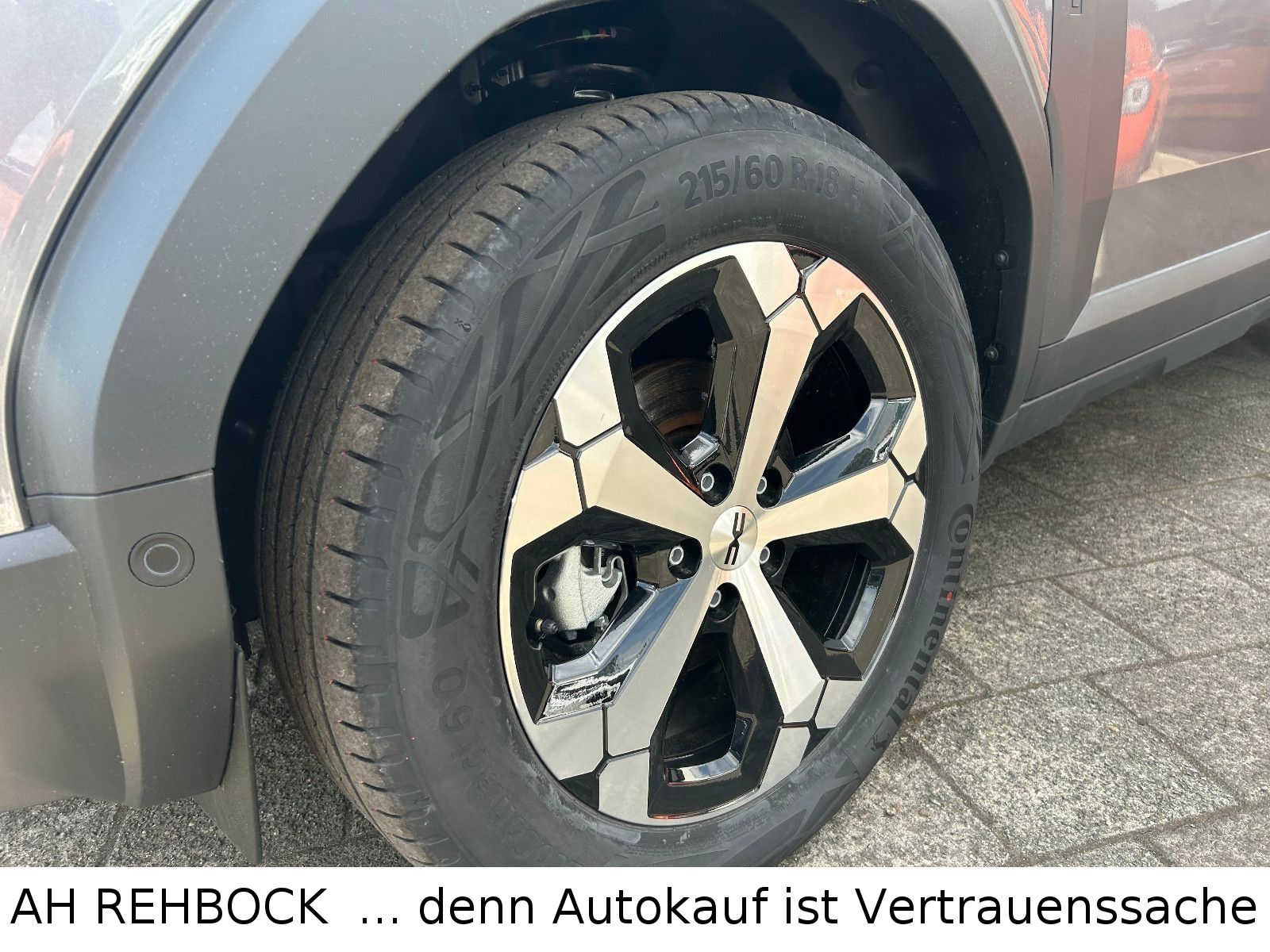 Dacia Duster III Hybrid 140 - Samsaru's Car Outlet