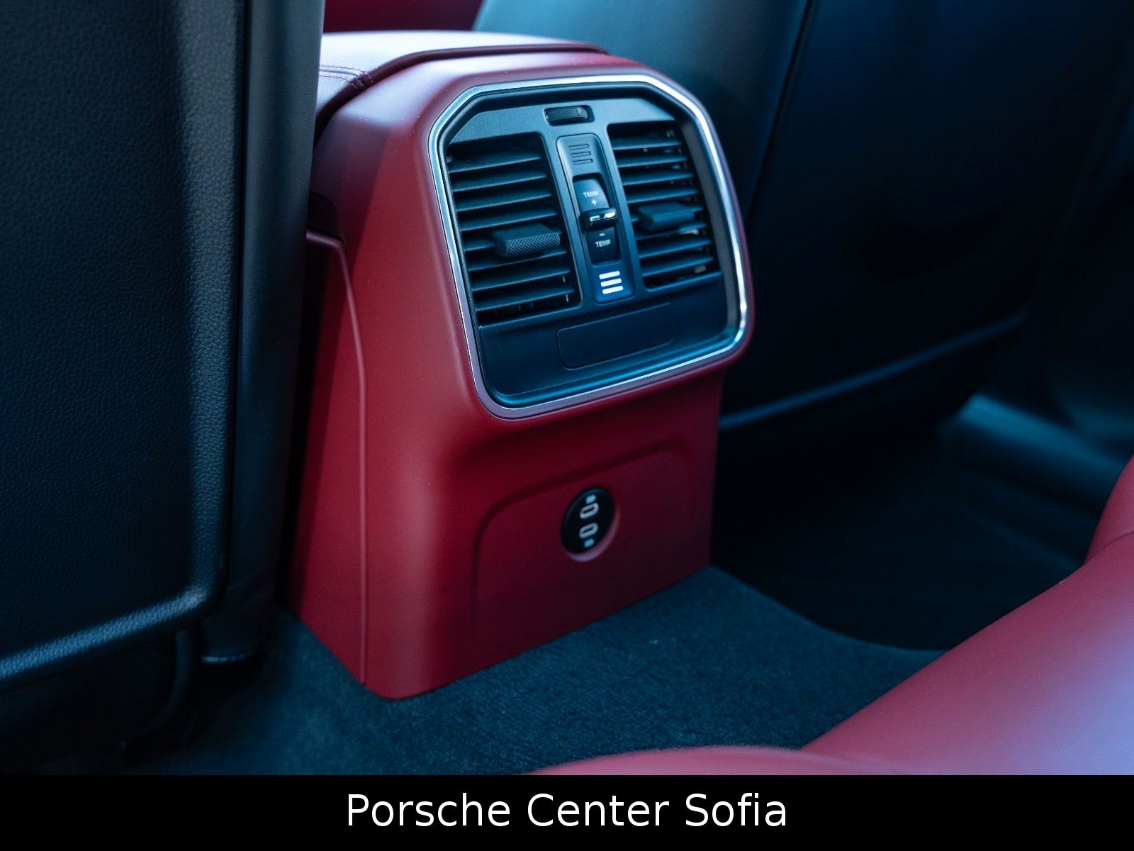 Porsche Macan T