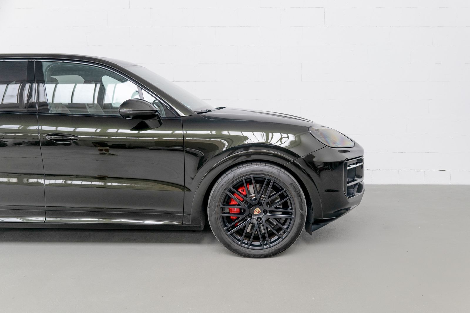 Porsche Cayenne S E-Hybrid I PTS Dunkeloliv I Burmester