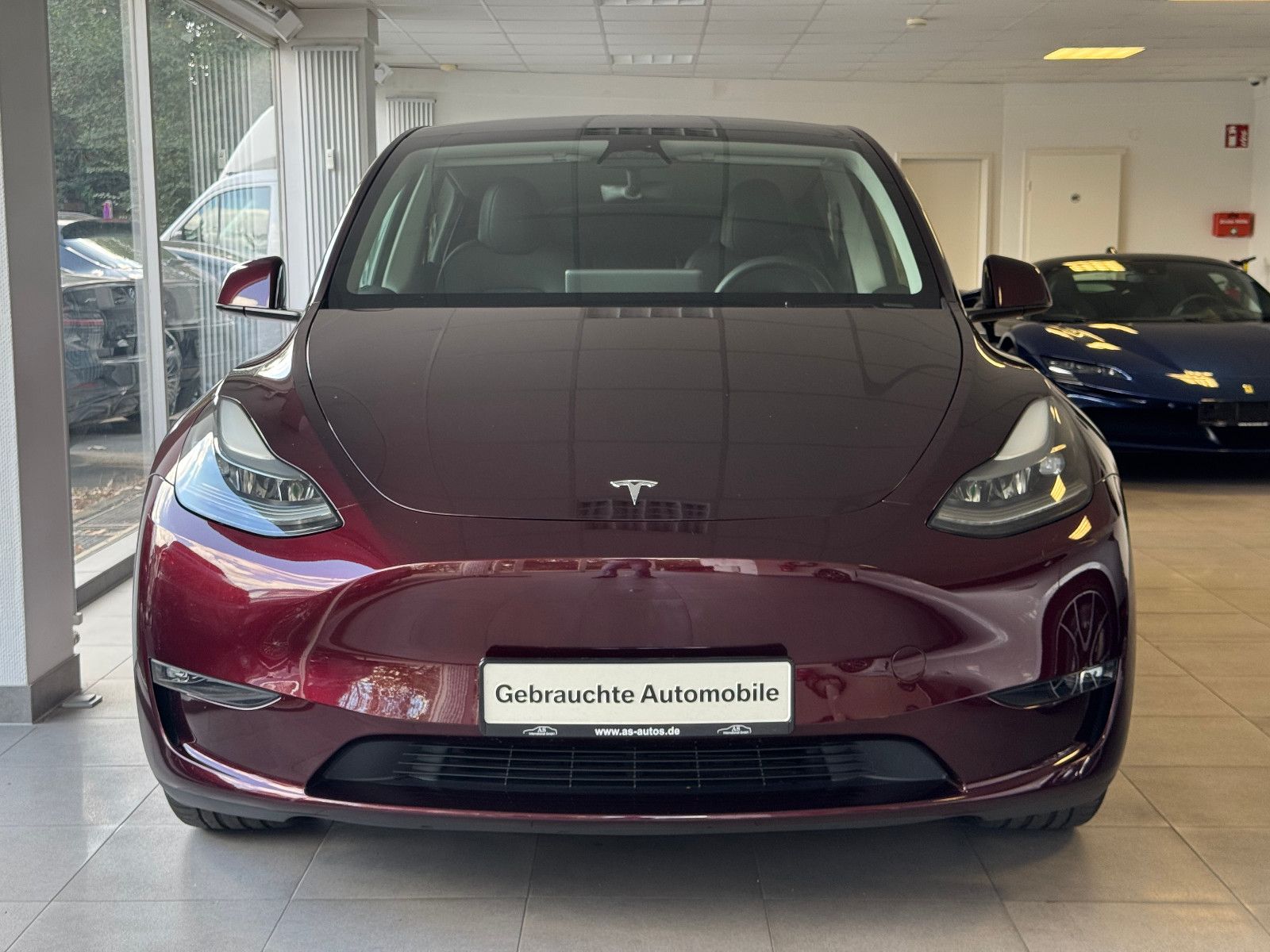 Tesla Model Y Long Range Dual Motor AWD MidnightCherry