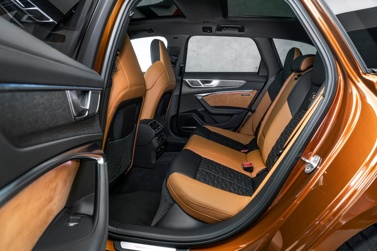 Audi RS6 Avant 4.0TFSI Performance*Exclusive*Pano*HuD