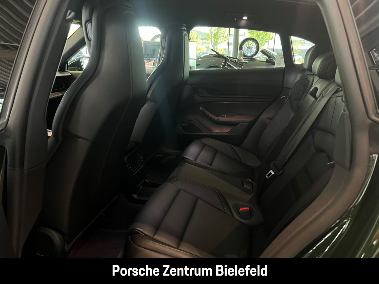 Porsche Taycan 4 Cross Turismo BOSE LED-Matrix Panorama