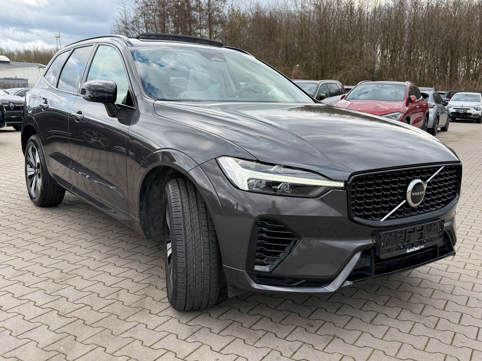 Volvo XC60 T6 253 +145 R-Design AWD Ultimate Dark*Pano