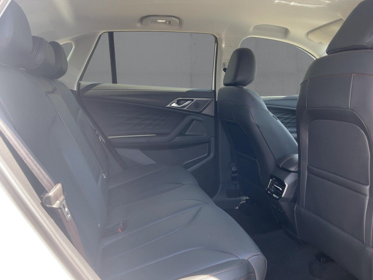 MG HS 1.5 PHEV Luxury Automatik FINANZIERUNGSPREIS