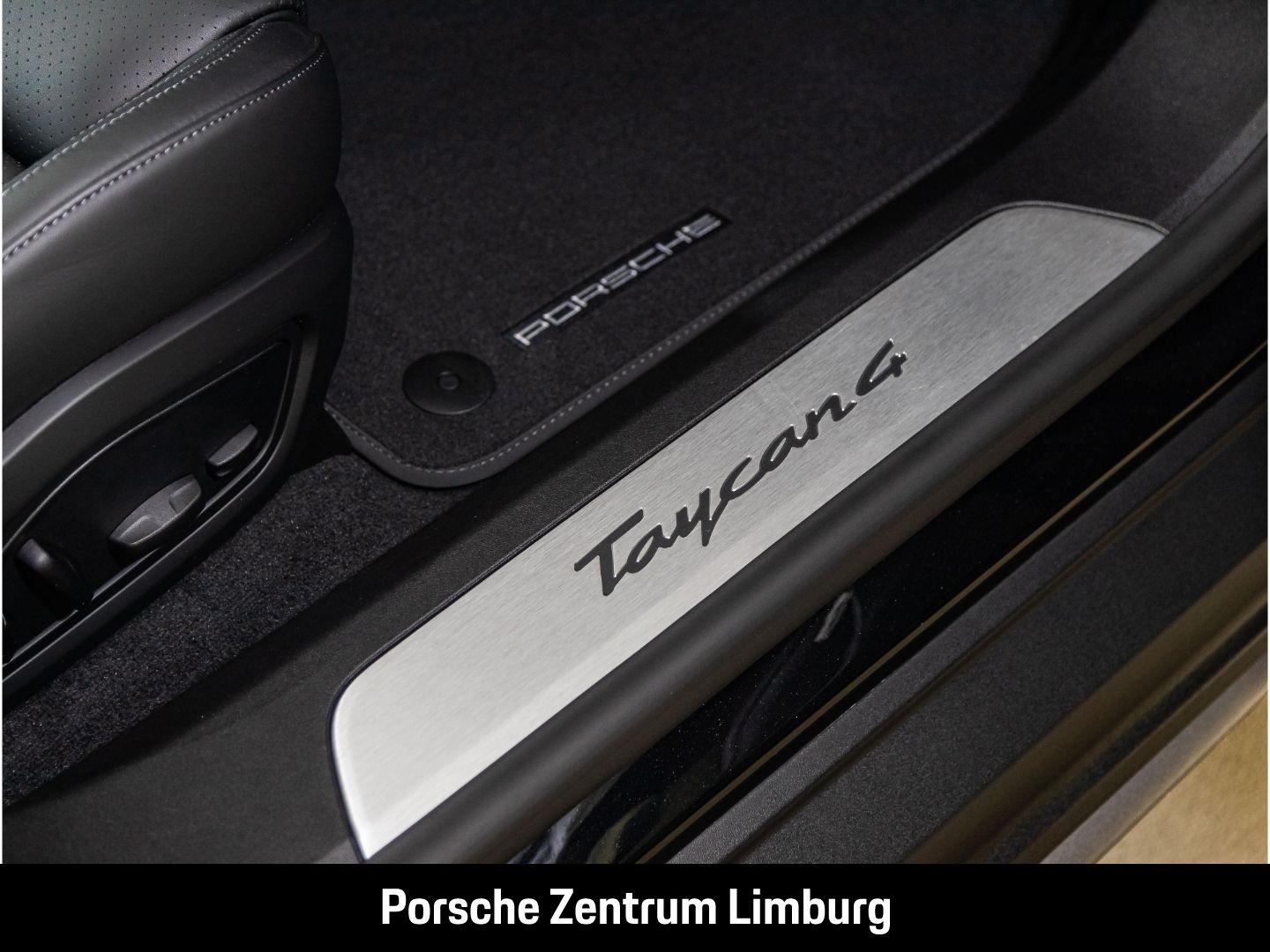 Porsche Taycan 4 Cross Turismo BOSE Hinterachslenkung