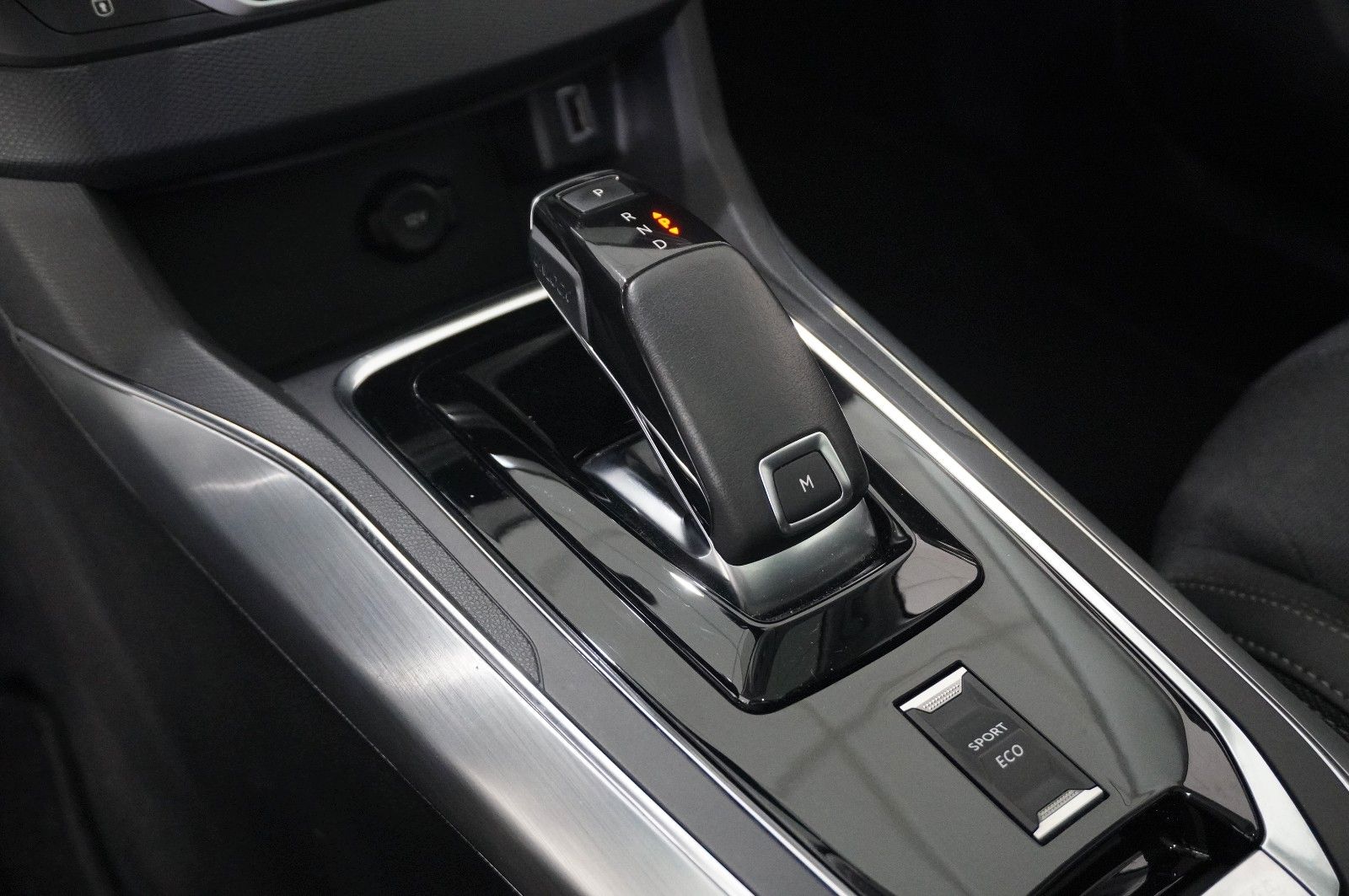 Peugeot 308 SW 1.5D ALLURE BUSINESS - Samsaru's Car Outlet