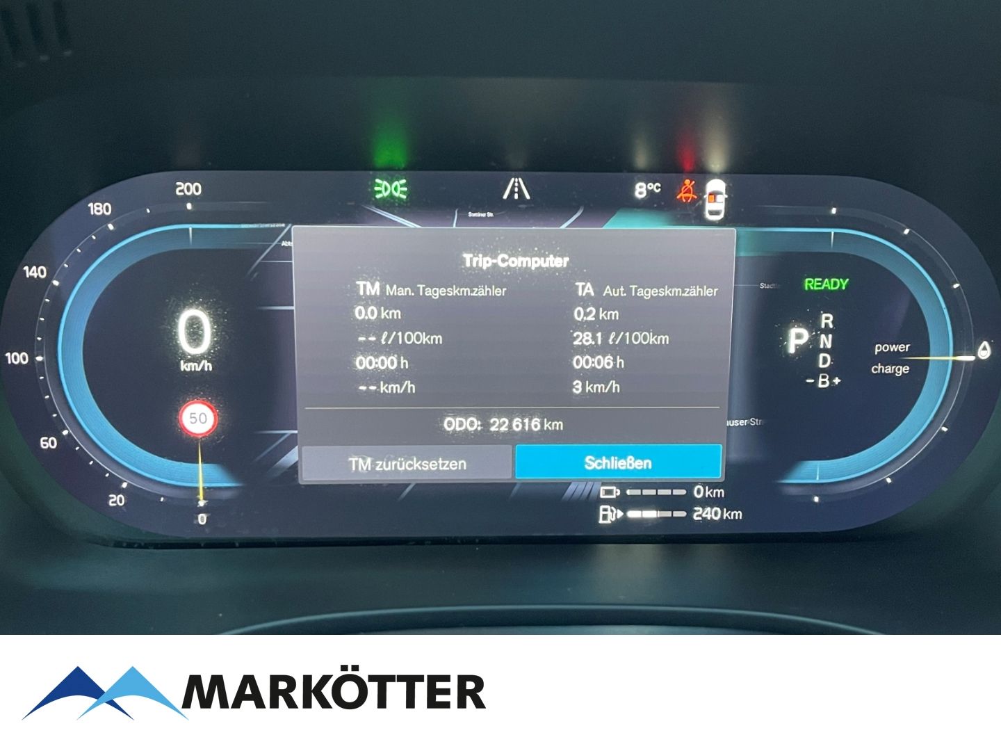 Volvo XC60 T8 AWD Recharge Ultimate Dark - Samsaru's Car Outlet
