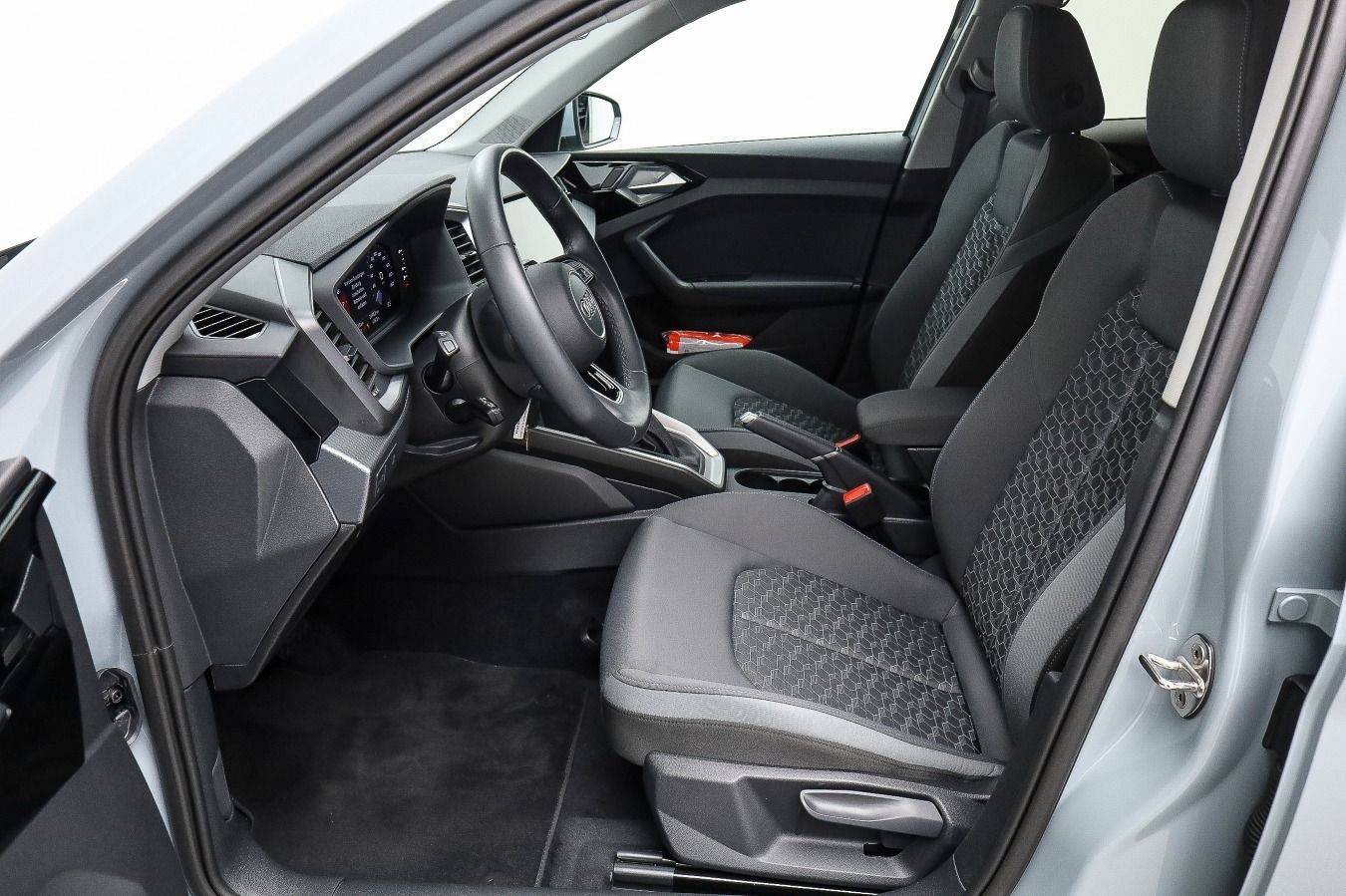 Audi A1 Sportback 30 TFSI advanced - Samsaru's Car Outlet