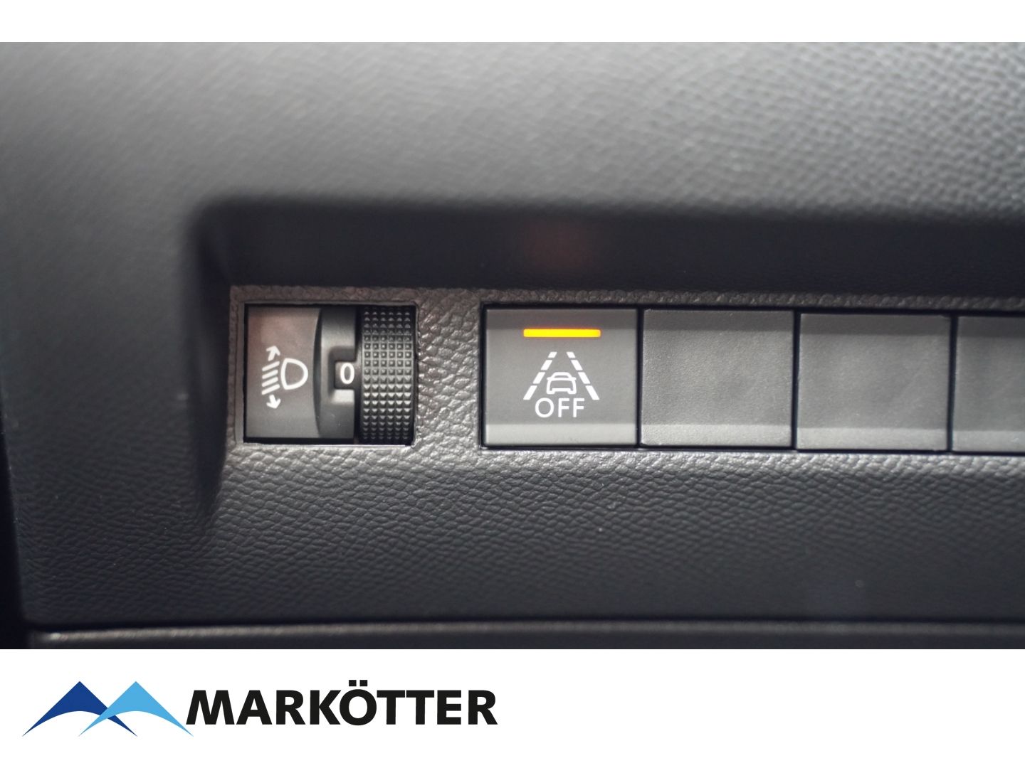 Peugeot e-208 Active - Samsaru's Car Outlet