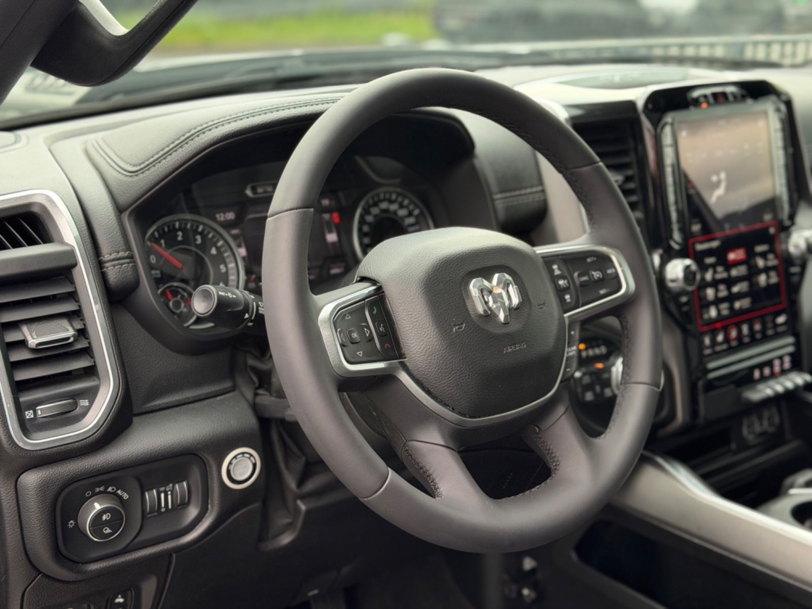 Dodge RAM 1500 5.7 Laramie Sport/Night/Sport-Aga/LPG