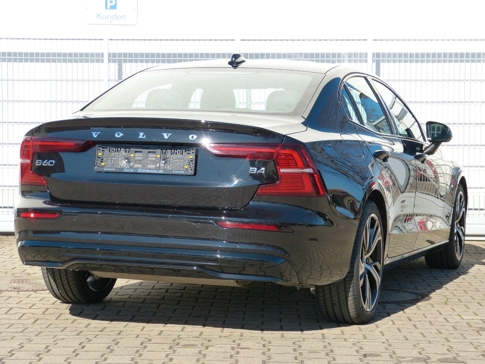 Volvo S60 B4 Plus Dark Automatik SD*StdHz*ACC
