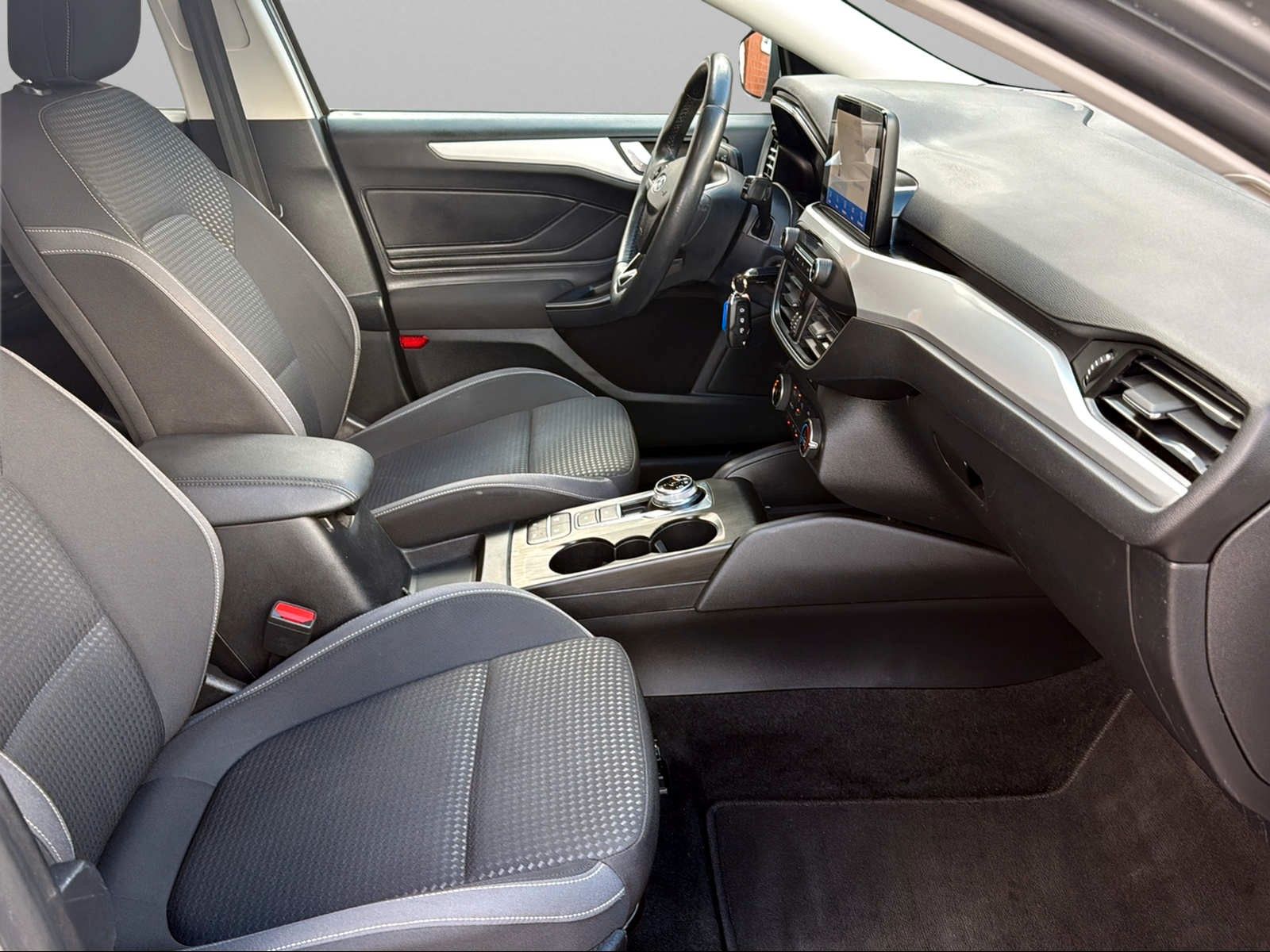 Ford Focus Turnier - Samsaru's Car Outlet