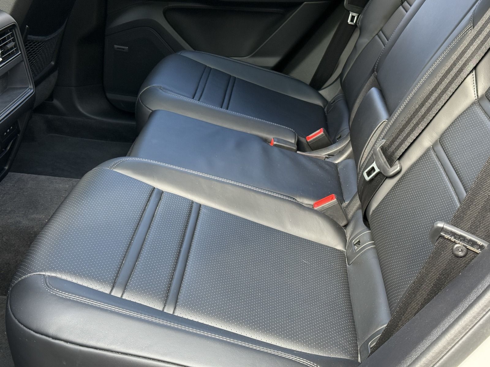 Porsche Cayenne  E-Hybrid Coupe SPORTDESIGN-ABGAS*22 TUR