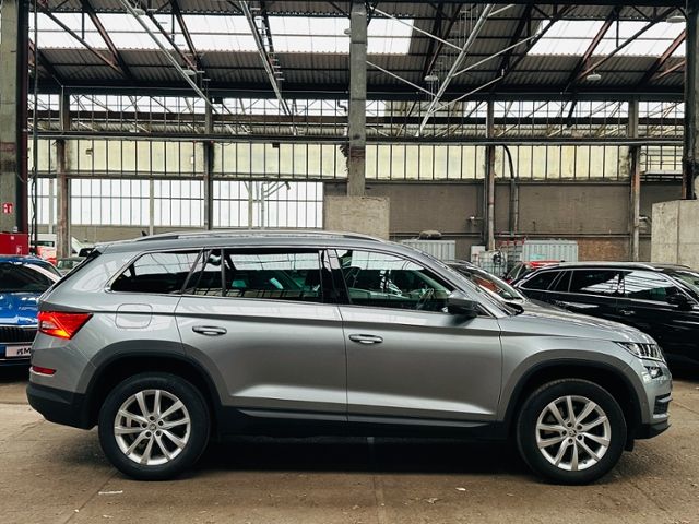 Skoda Kodiaq Style TDI DSG 4x4 AHK NAVI LED ACC RFK