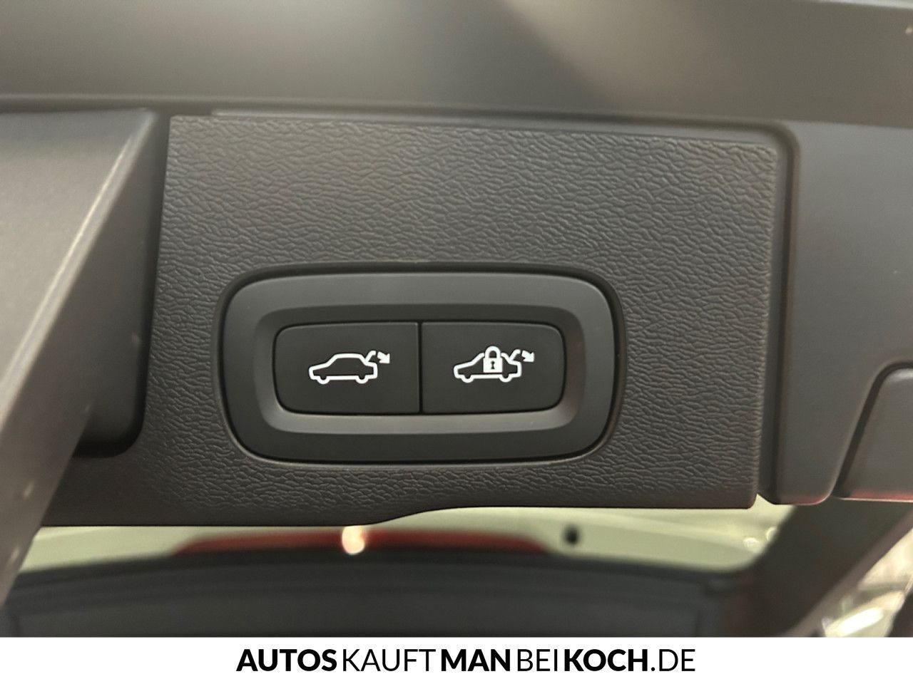 Volvo XC60 B5 AWD Plus Dark ACC BLIS AHK 4SHz VLED H&K