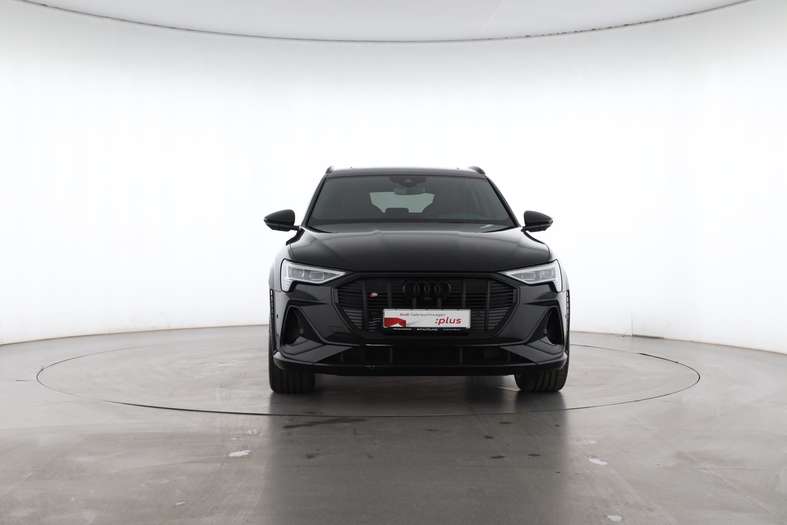 Audi e-tron S Sportback quattro S line | AHK | PANORA