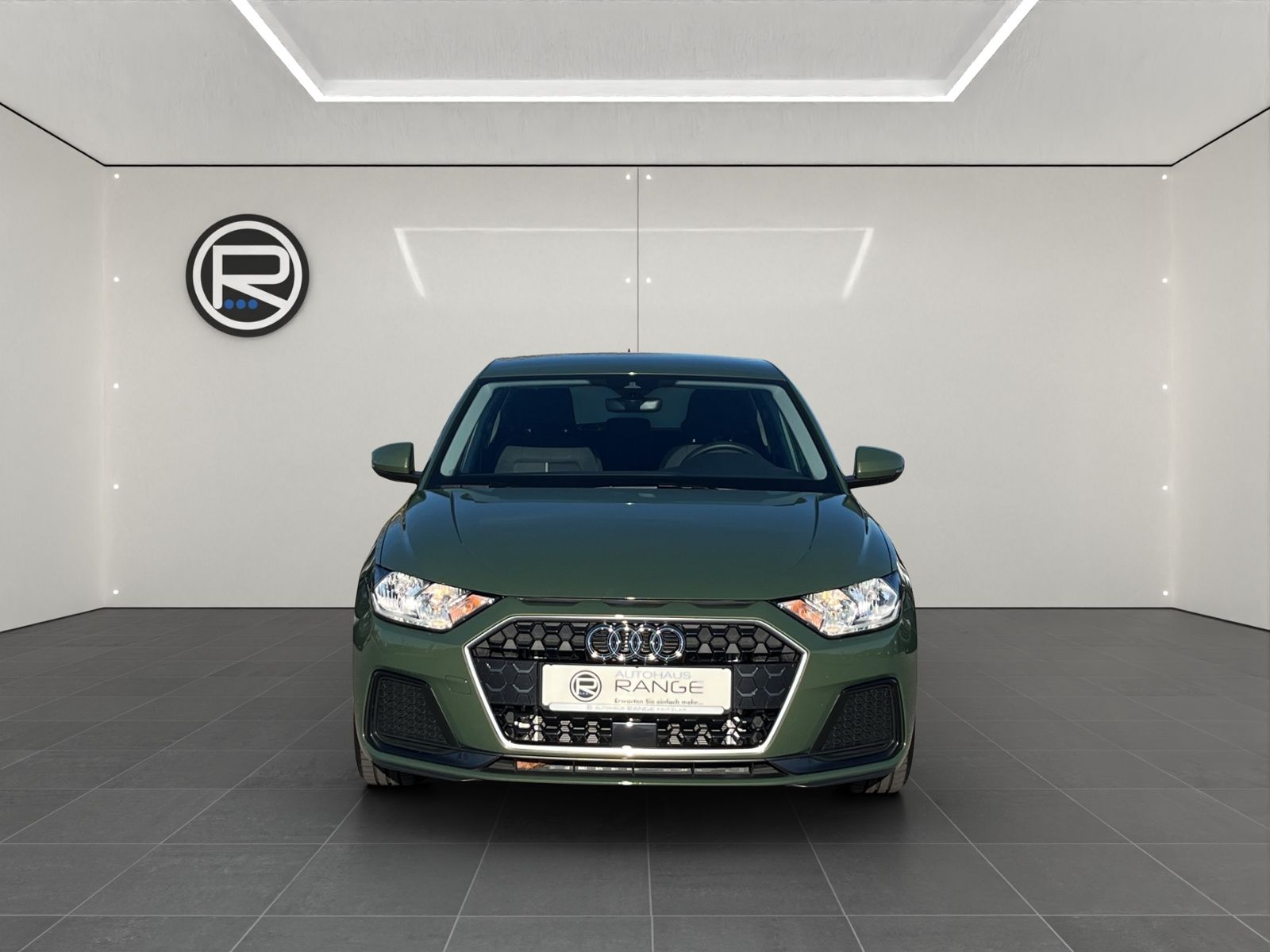 Audi A1 Sportback 30 TFSI advanced - Samsaru's Car Outlet