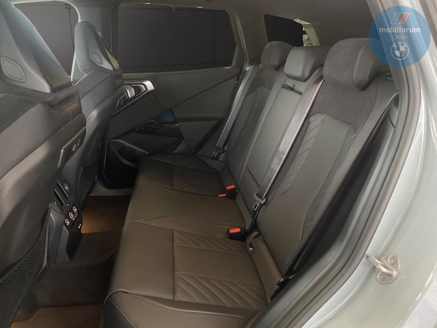 BMW X3 30e xDrive M-Sport Pro Ac Schnitzer Umbau AHK