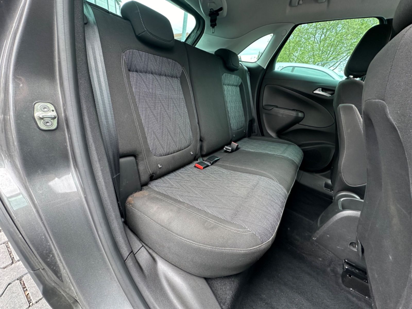 Opel Crossland 1.5 Diesel Aut. - Samsaru's Car Outlet