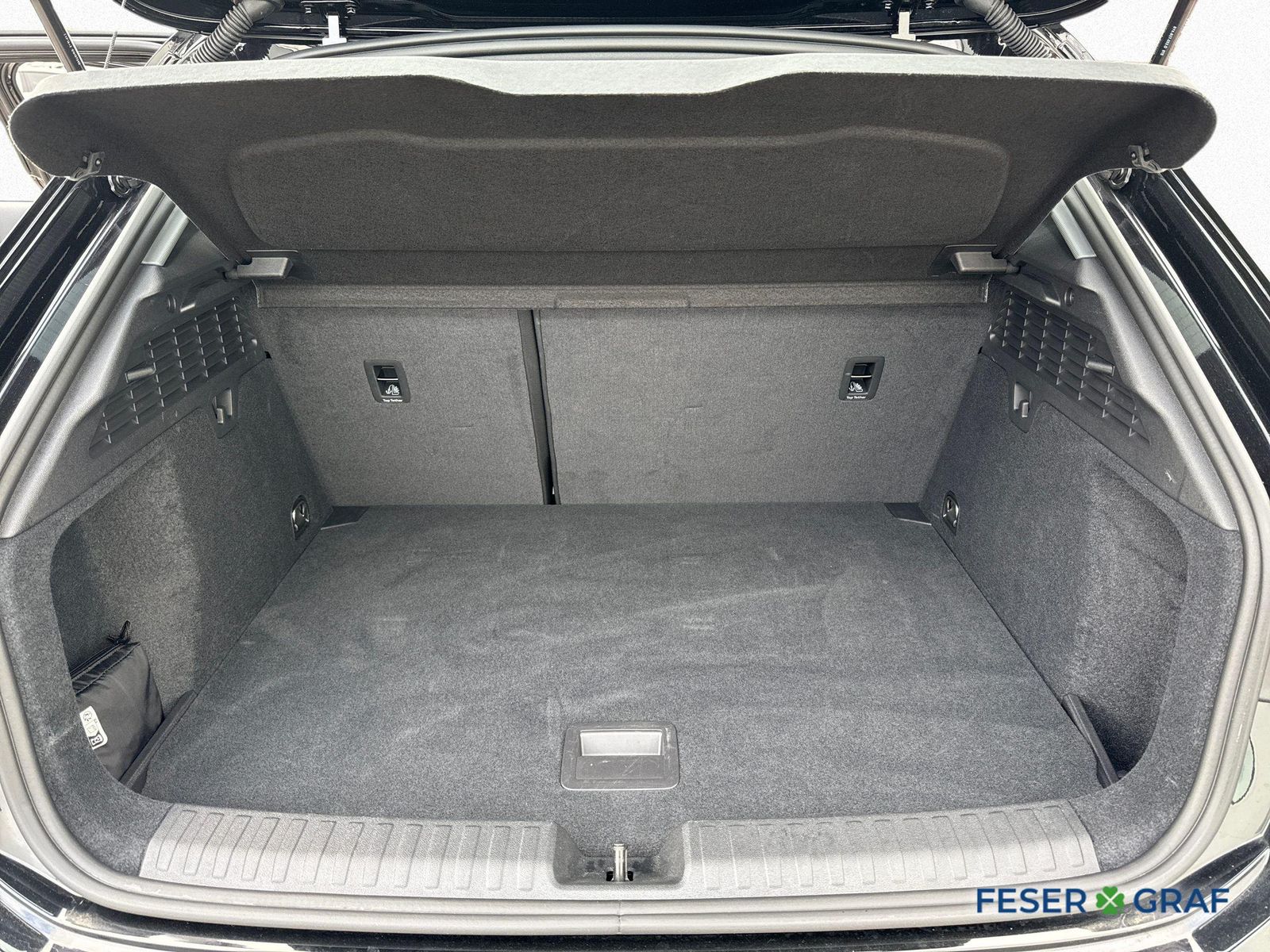 Audi A3 Spb. 30 TFSI S tronic - Apple CarPlay -