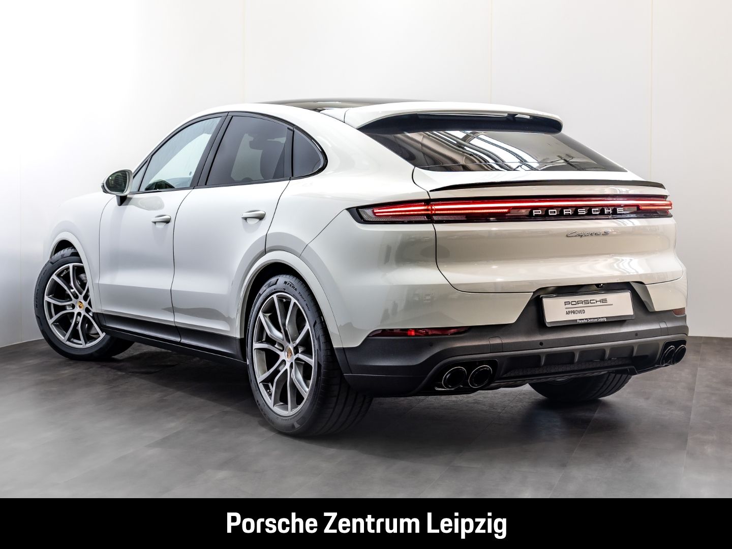 Porsche Cayenne S Coupe AHK Sportabgas InnoDrive HD-Matr