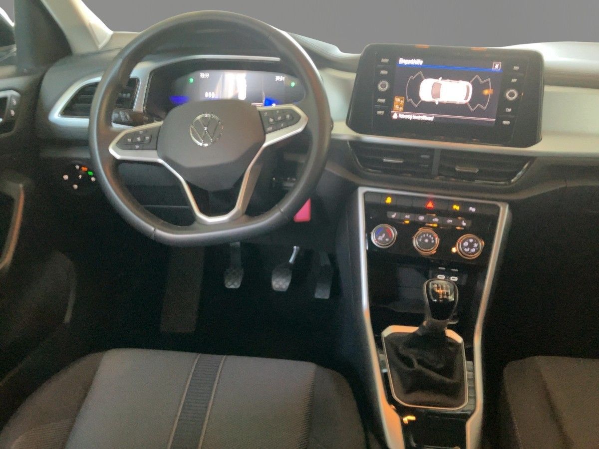 Volkswagen T-ROC 1.0 TSI LIFE - Samsaru's Car Outlet
