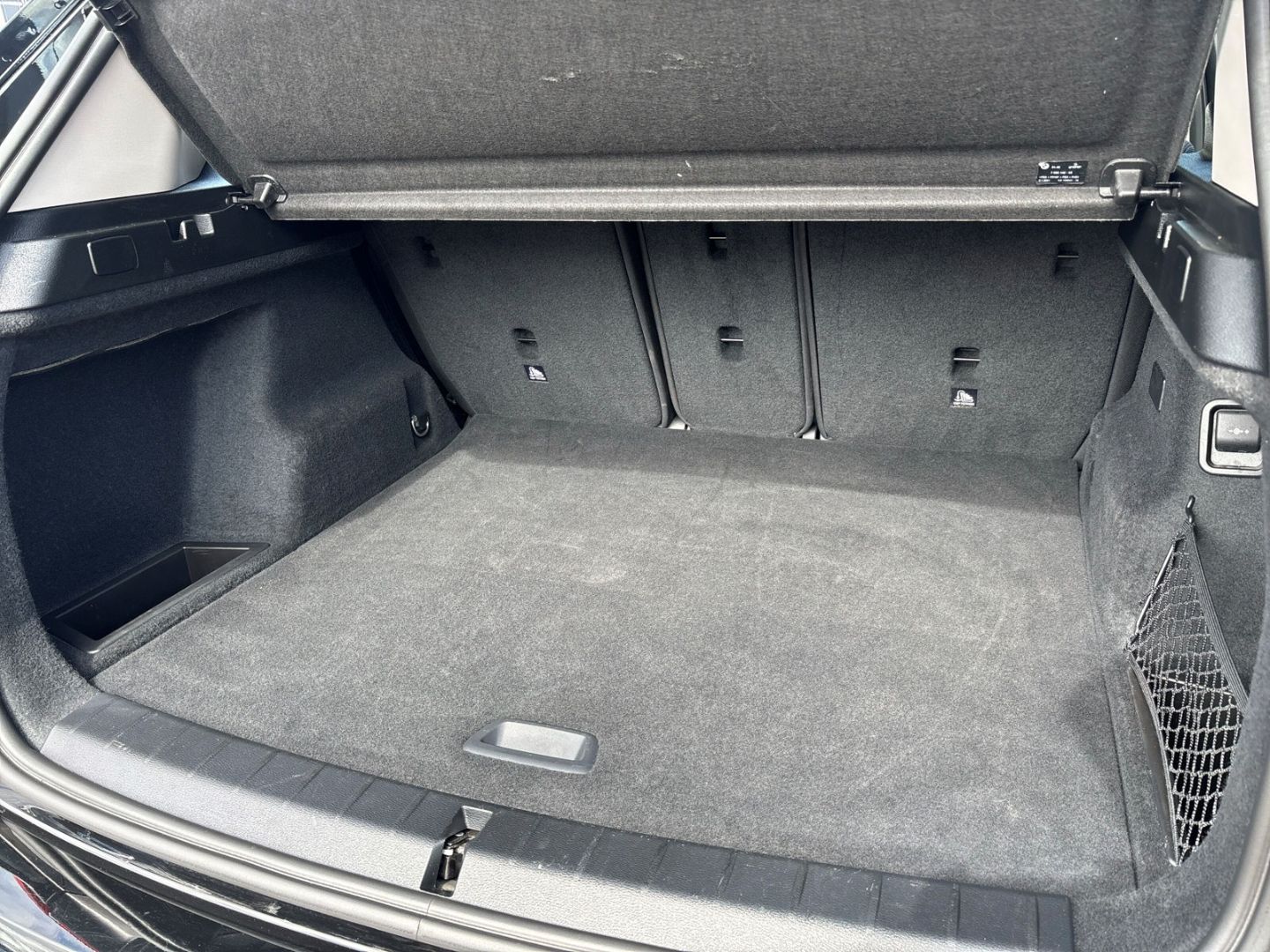 BMW X1 xDrive 25 e Advantage - Samsaru's Car Outlet