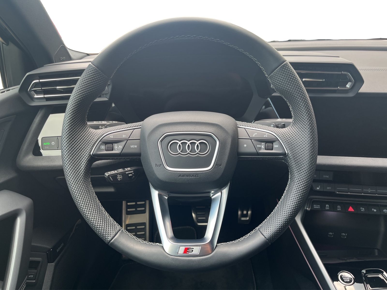 Audi A3 Limousine 35 TFSI S Line - Samsaru's Car Outlet