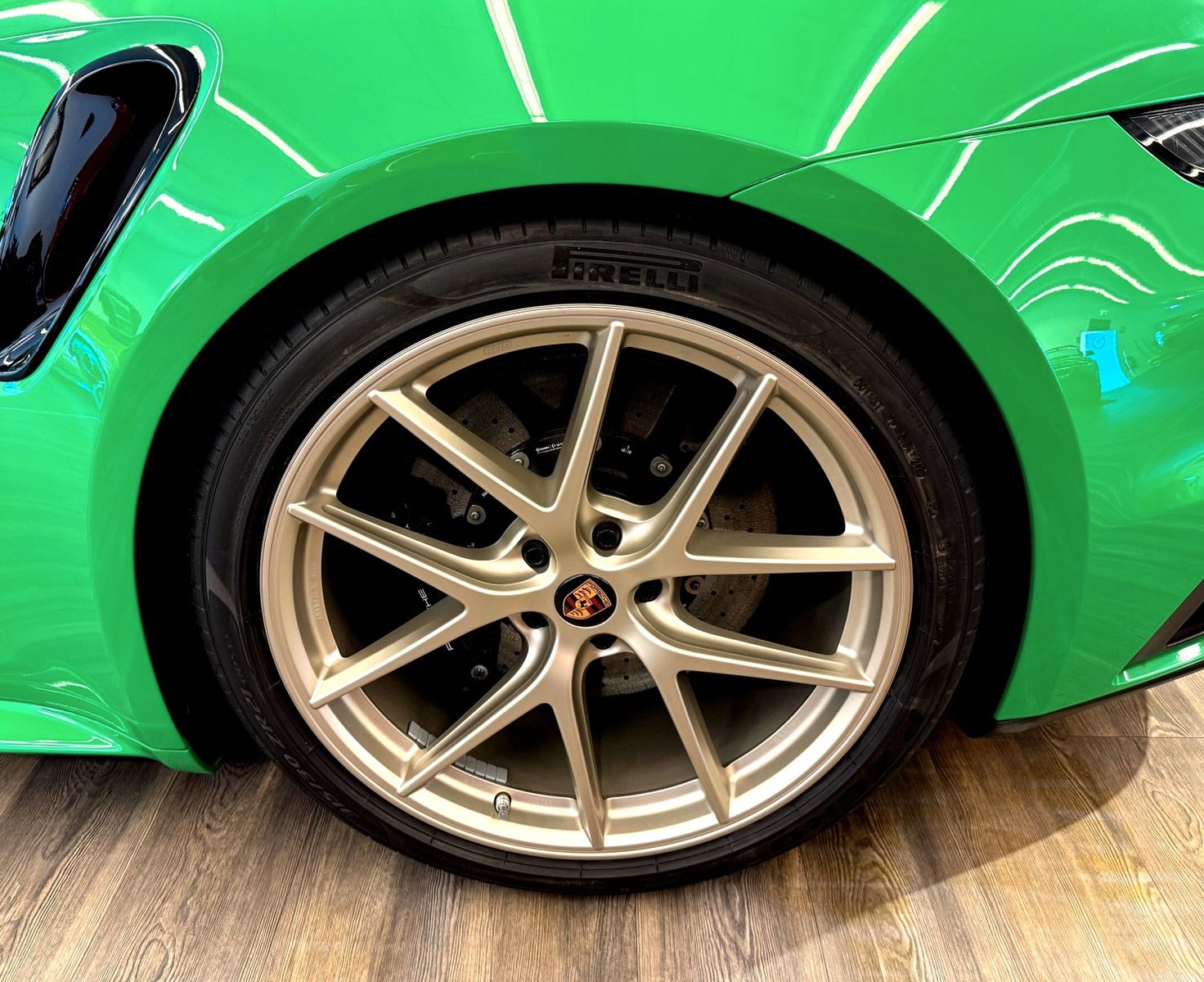 Porsche 992 Turbo S Cabrio Individual 12 M Approved 19%