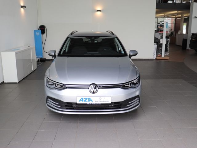 Volkswagen Golf VIII Variant Life 1.5 TSI - Samsaru's Car Outlet