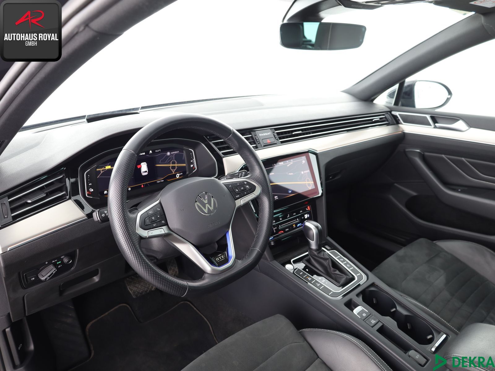 Volkswagen Passat Variant 1.4 TSI GTE - Samsaru's Car Outlet
