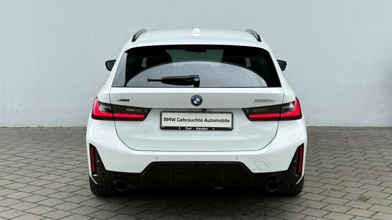 BMW 330e xDrive M Sport AHK/MEMORY/LED+/HiFi/K-ZUG A