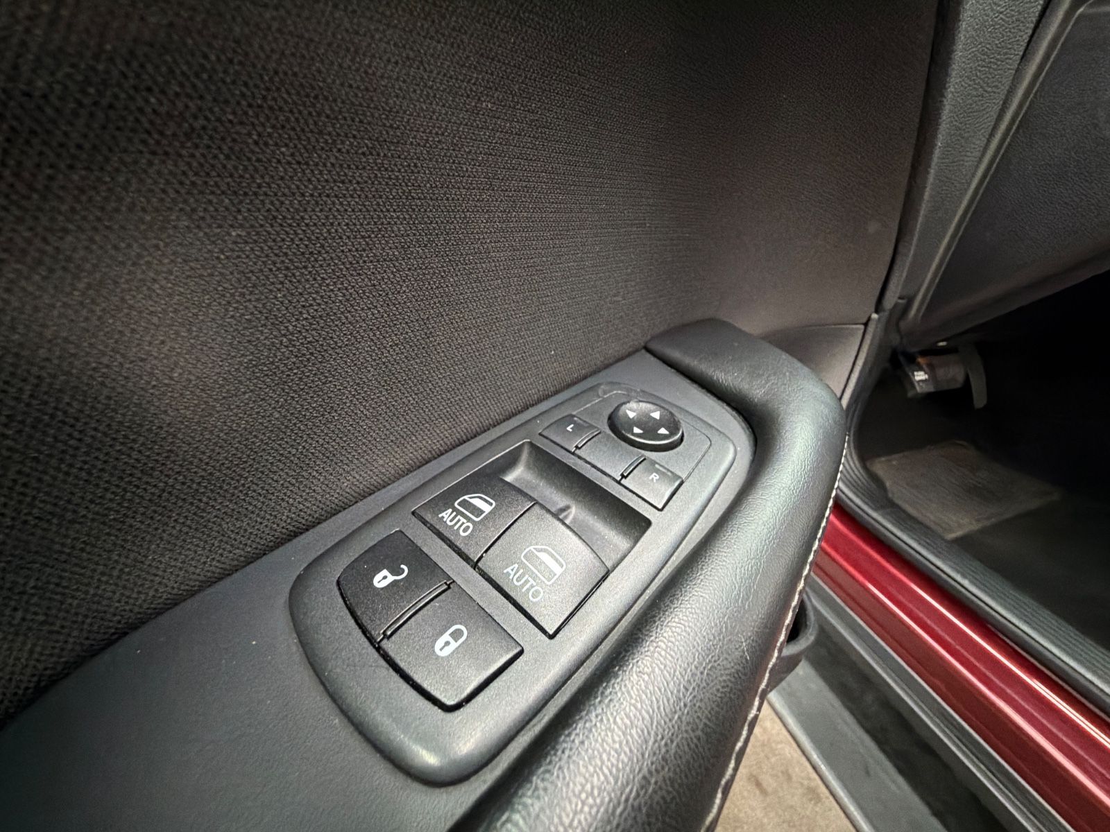 Dodge Challenger R/T 5.7 V8/Octane-Red/Carplay/20"